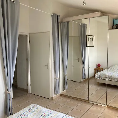 La Sans Voiture ! 2 E-bikes A Louer, Vue Sublime, 40 M2 דירה